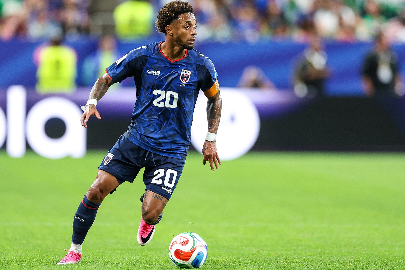 凯恩11球登顶英格兰队史射手王 克罗地亚2-1加纳L组第二出线 凯恩11球登顶英格兰队史射手王 克罗地亚2-1加纳L组第二出线