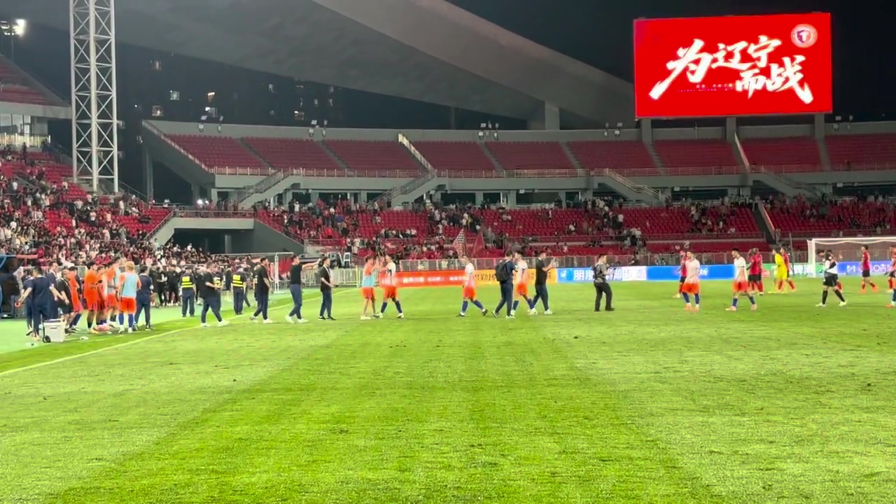 泽卡2射1传,泰山客场5-1大胜辽宁铁人