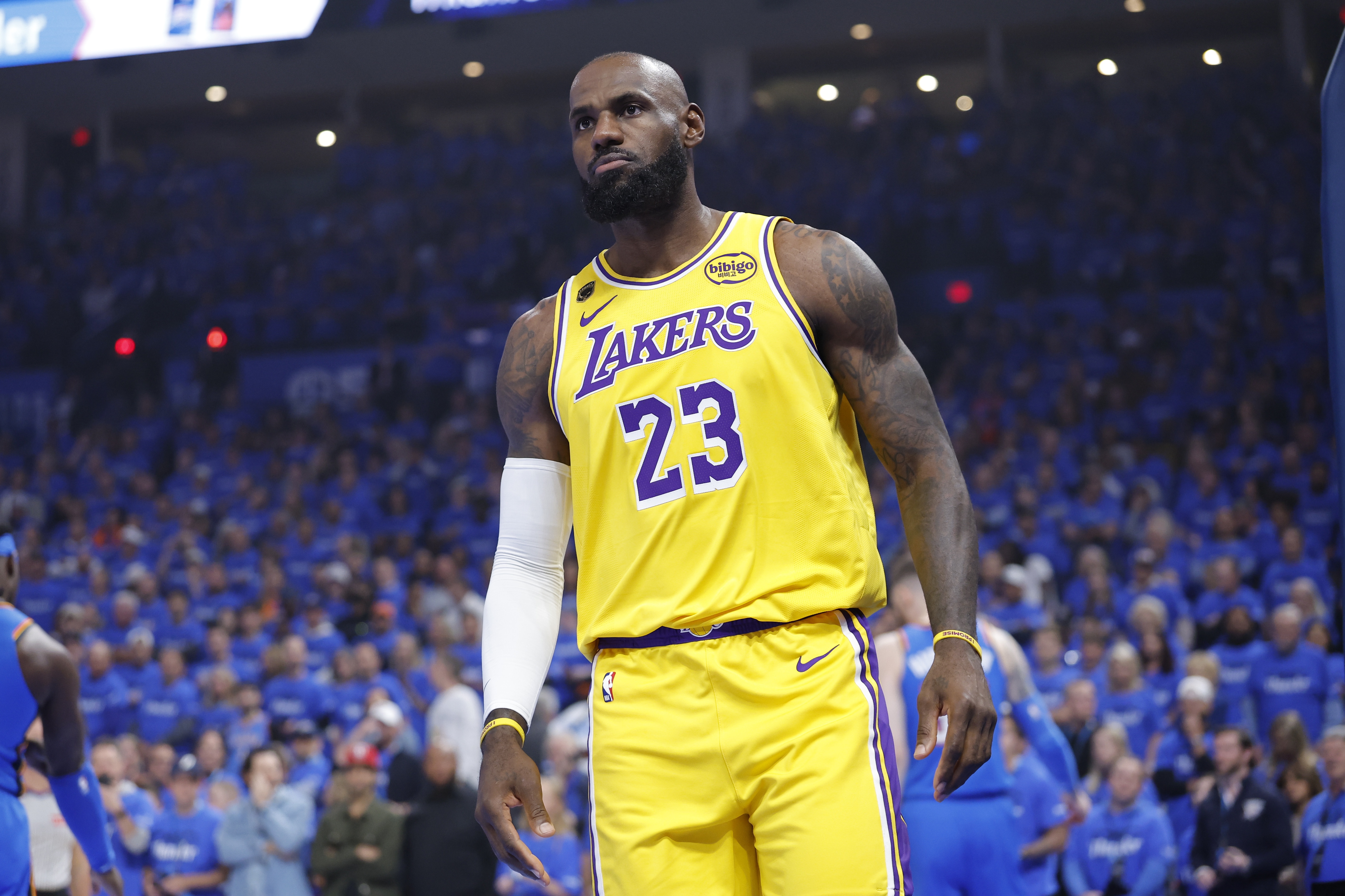 ESPN记者谈詹姆斯下家:热火组建字母哥+小哈达威,冲冠最优解 ESPN记者谈詹姆斯下家:热火组建字母哥+小哈达威,冲冠最优解