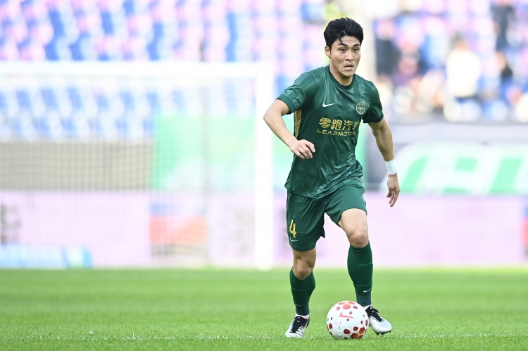 朴镇燮归队难解浙江进攻困局 31.9万美元补偿到账 朴镇燮归队难解浙江进攻困局 31.9万美元补偿到账