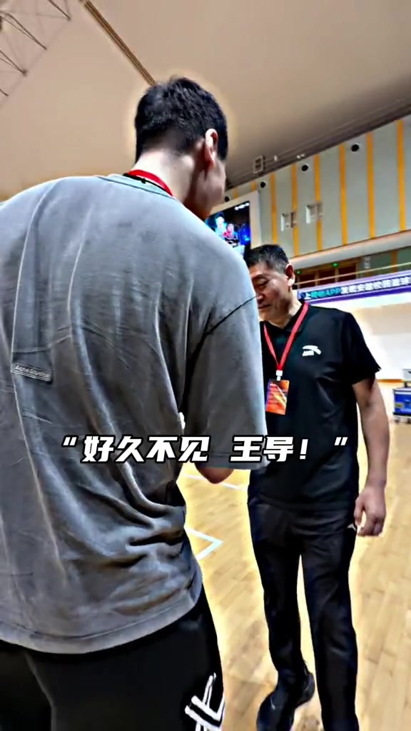 杜润旺观战CUBAL季军赛:王怀玉带队拼尽全力,广州商学院91-100负湖南工大
