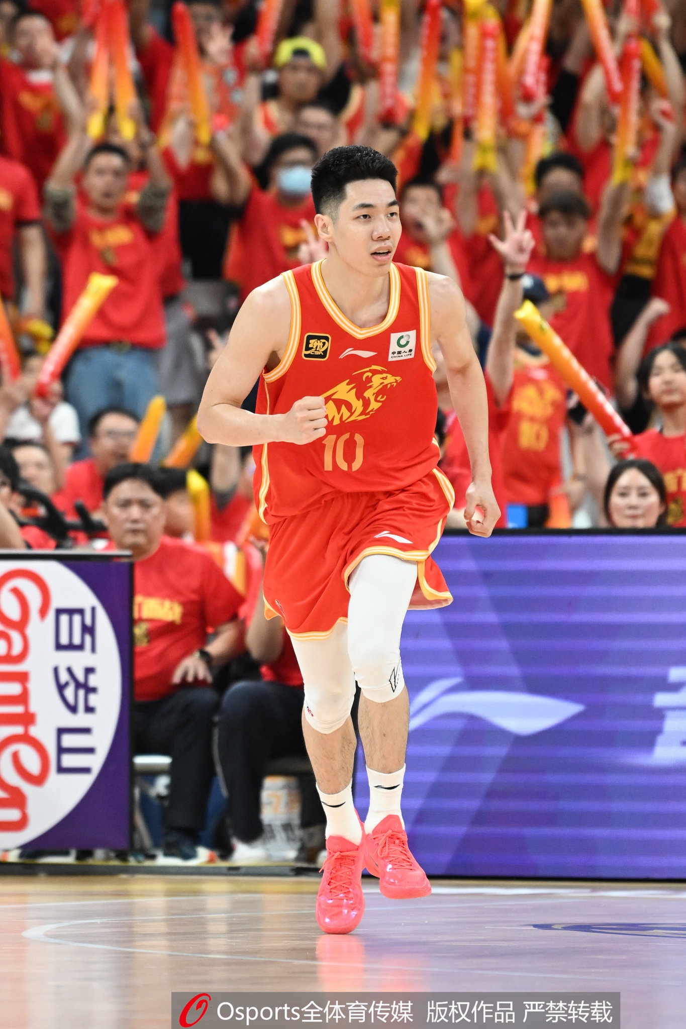 广厦三年合同锁定朱俊龙 资金危机下留住未来基石 广厦三年合同锁定朱俊龙 资金危机下留住未来基石