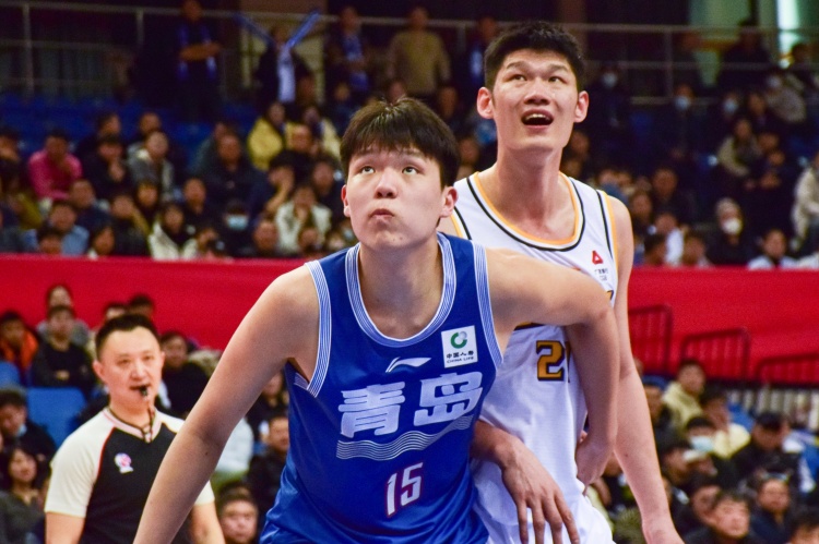 殳海:杨瀚森现阶段不足以成国家队核心 胡金秋+赵睿挡拆更高效 殳海:杨瀚森现阶段不足以成国家队核心 胡金秋+赵睿挡拆更高效