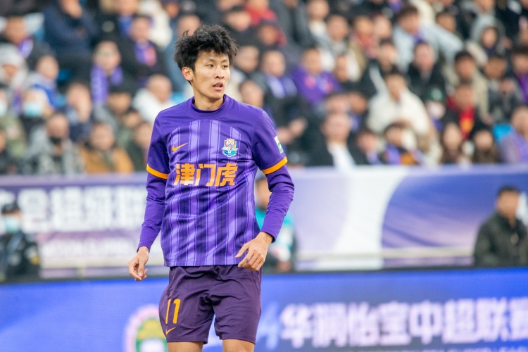谢维军右膝内侧副韧带受伤 津门虎逆转玉昆代价不小 谢维军右膝内侧副韧带受伤 津门虎逆转玉昆代价不小