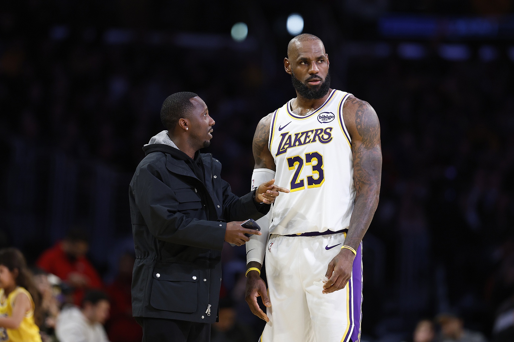 评论员:原本认定詹姆斯南下热火 射手短板阻断联手 评论员:原本认定詹姆斯南下热火 射手短板阻断联手